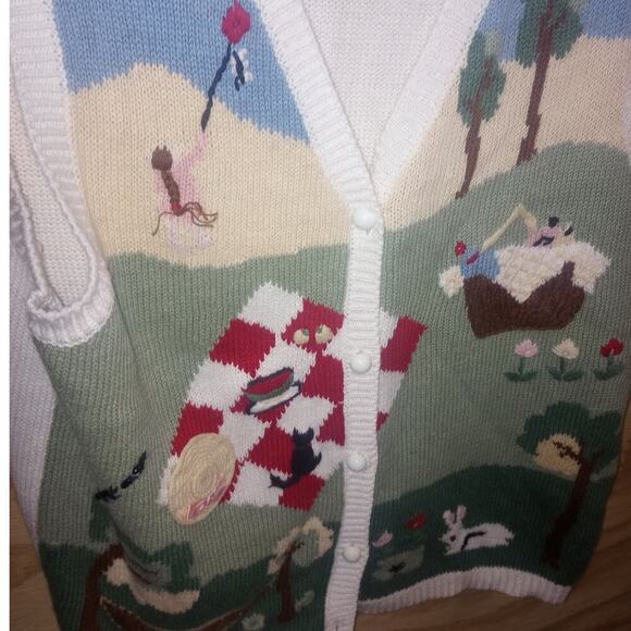 Women's Knit Vest Scenic Whimsical Novelty Button Front Medium Country - Picture 3 of 3